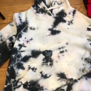 black and white tie dye hoodie!!